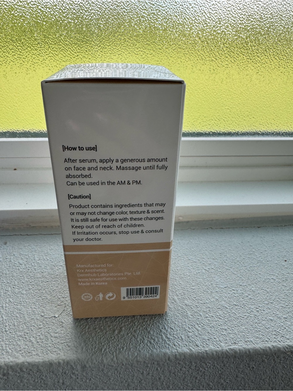 Kry Aesthetics All Day Glow Aqua Cream - White & Beige - Picture 5 of 5